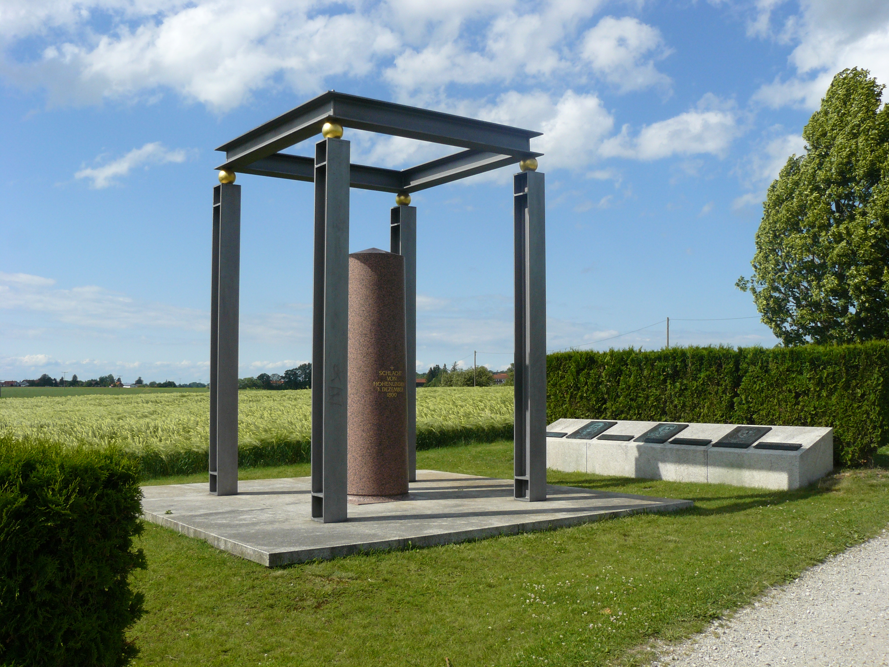 Schlacht von Hohenlinden - Denkmal Leider haben wir keinen Alternativtext zu diesem Bild, aber wir arbeiten daran.