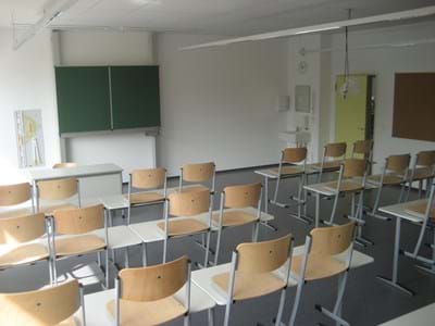 Klassenzimmer.JPG