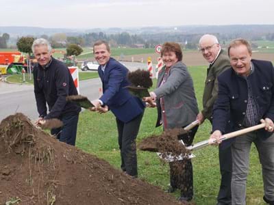 Spatenstich zum neuen Radweg